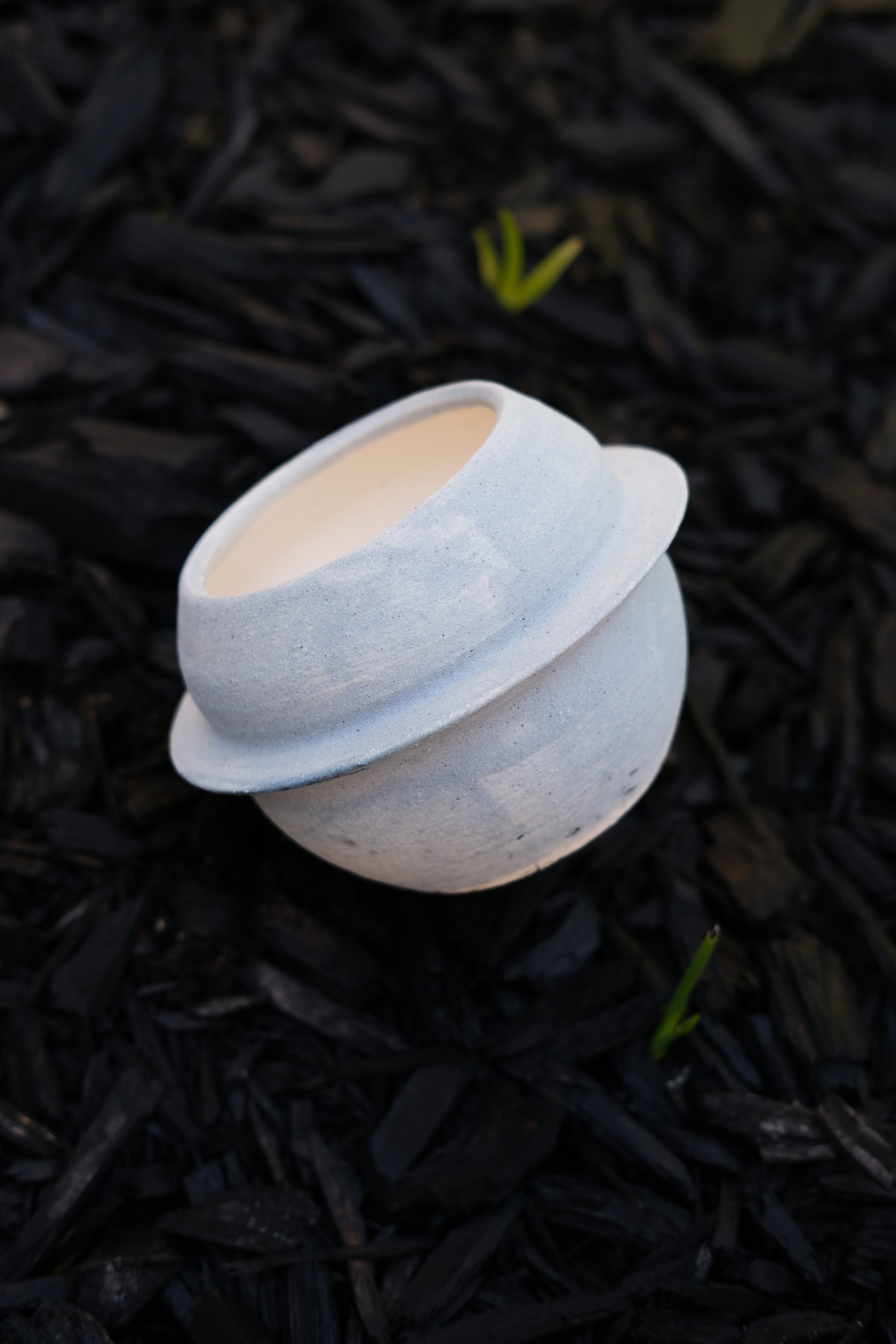 Frost Planet Pot