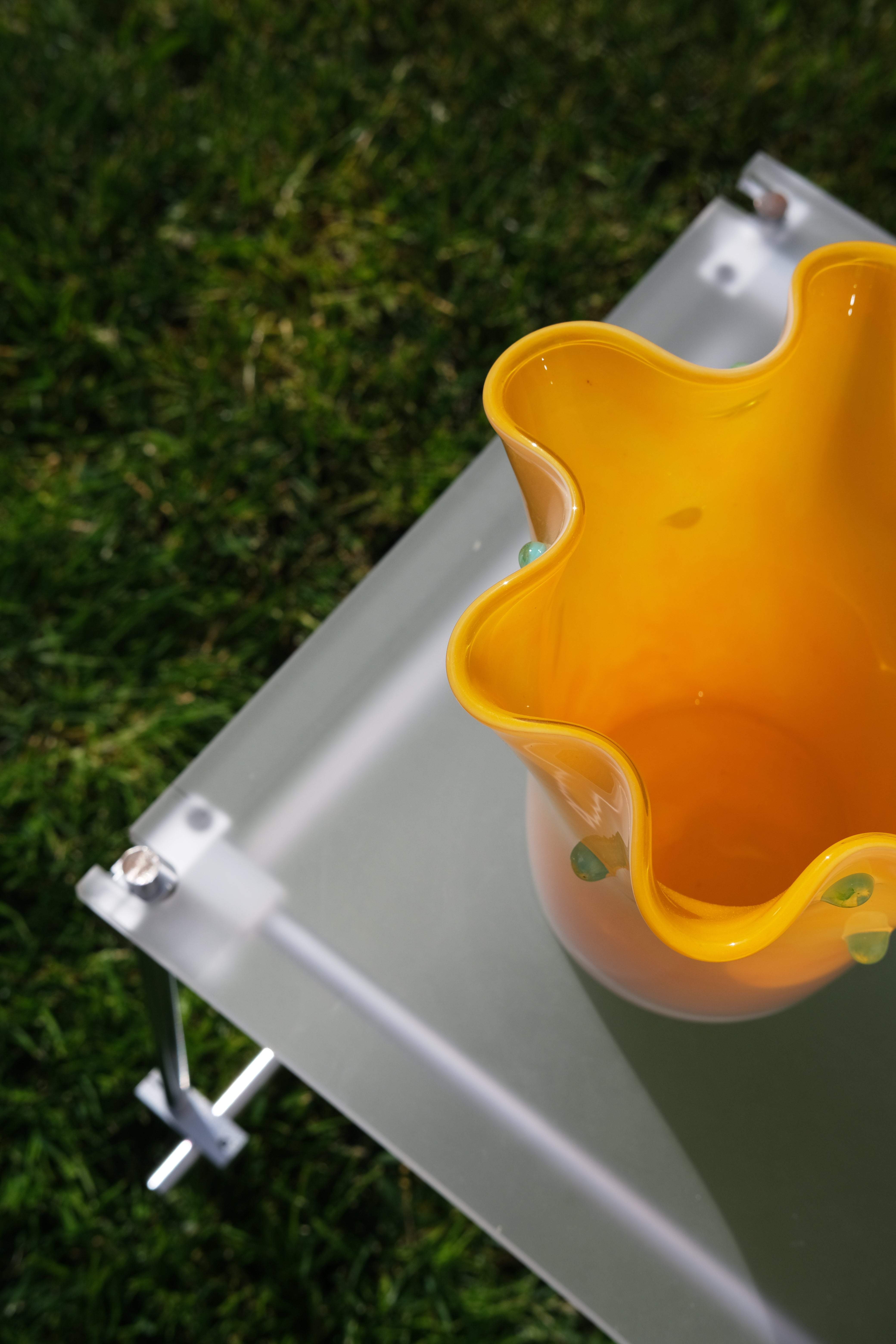 Sunlit Wave Vase (New)