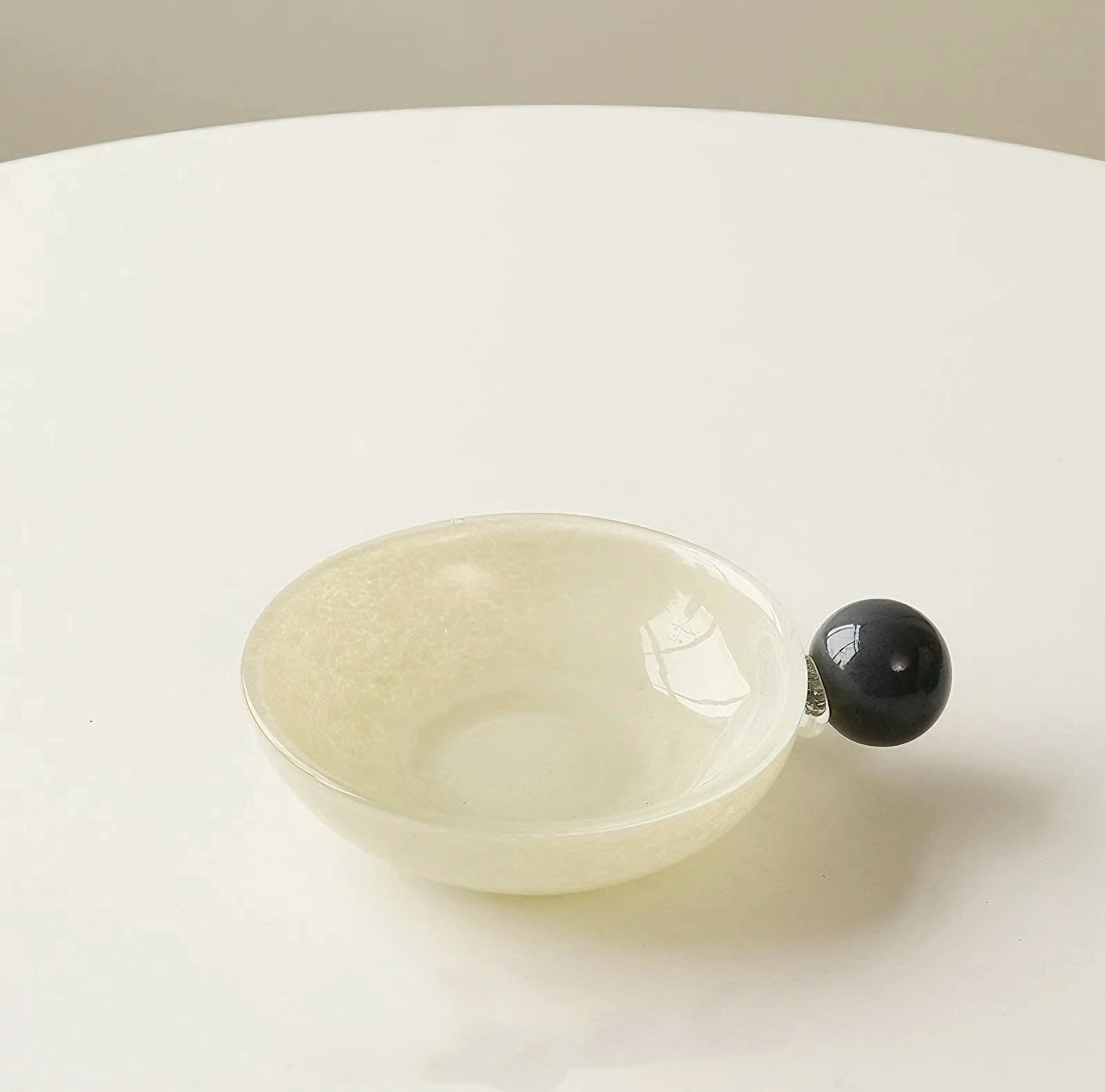 Ripple Essence Bowl – Pearl Cream
